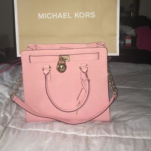 💕HOST PICK💕 Authentic Michael Kors bag