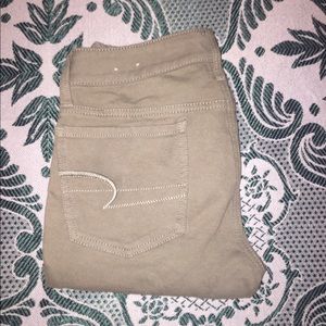 Super Stretch Jegging in Olive Green