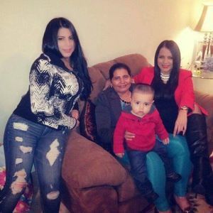 Meet your Posher, Nicolasa