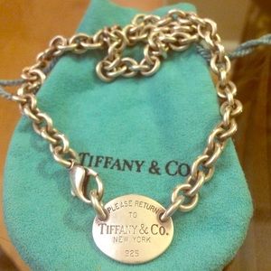 Classic Tiffany & Co necklace - authentic