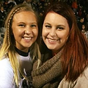 Meet your Posher, Abby