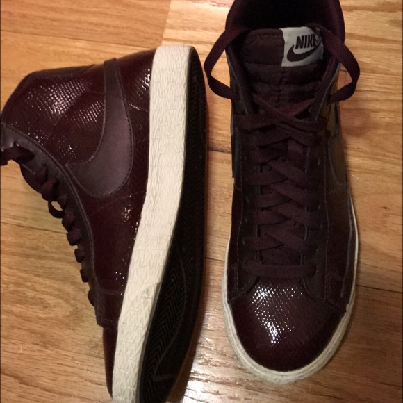 Nike high tops