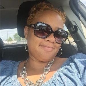 Meet your Posher, Tamara