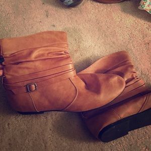 Never worn tan booties