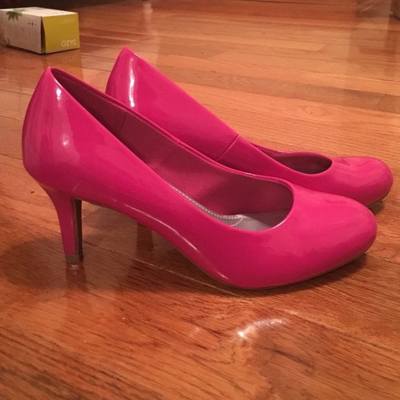 Pink heels