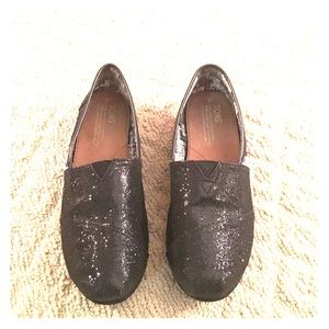 Black sparkly Toms!