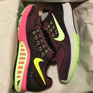 Women's Nike Air Zoom Structure 18