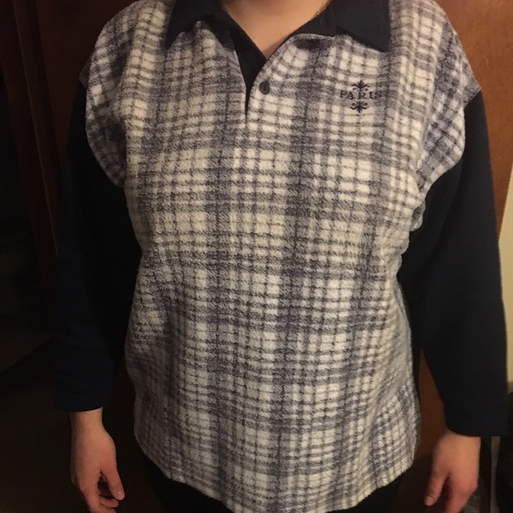 Sweater - Picture 3 of 4