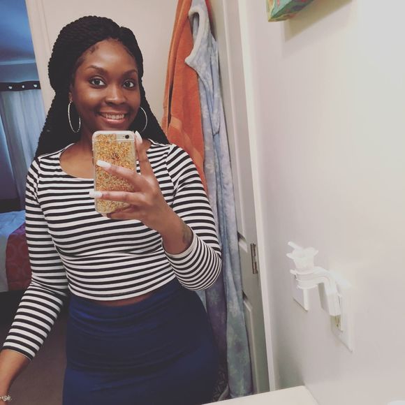 Meet your Posher, Bianca - Picture 1 of 1