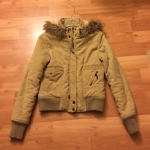 Winter coat with hooded fur