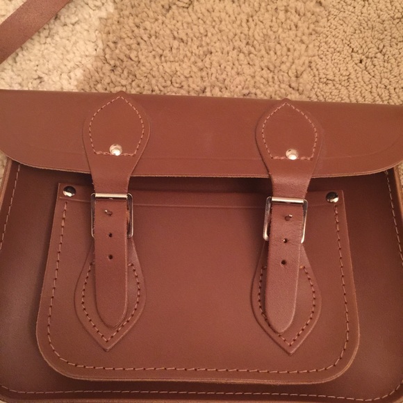 Cambridge Satchel Classic Crossbody Bag