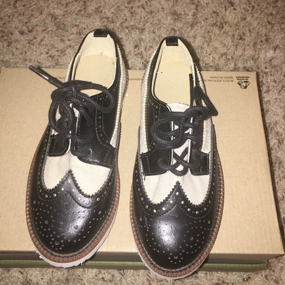 Brand new boy hm shoes