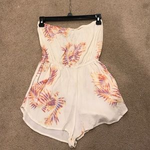 Strapless romper