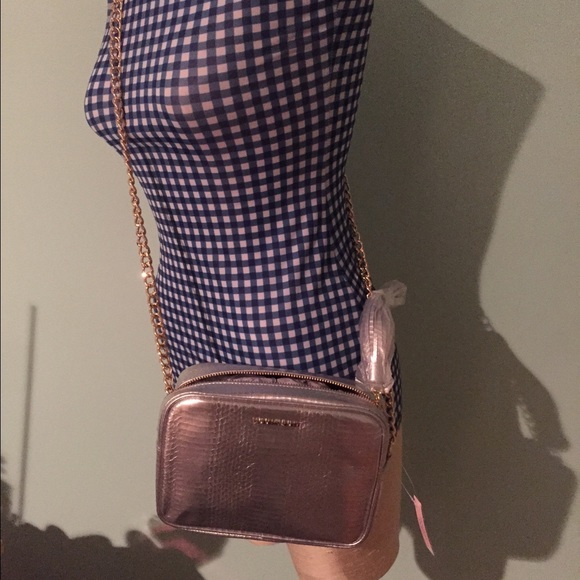 Silver cross body purse - Picture 2 of 2