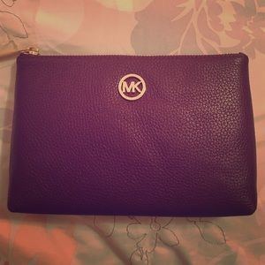 Michael Kors makeup case