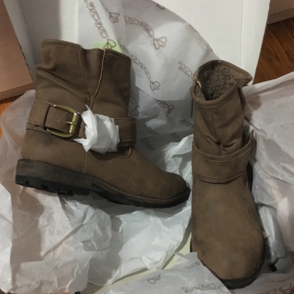 Bnib taupe suede boots - Picture 1 of 4