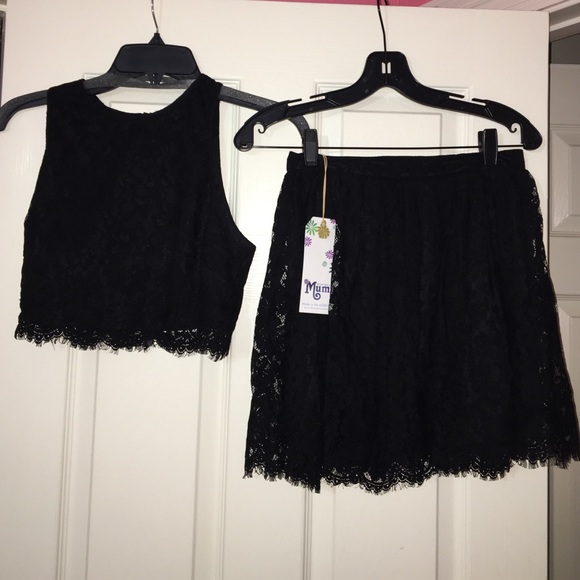 Show me your mumu black two piece - Picture 4 of 4