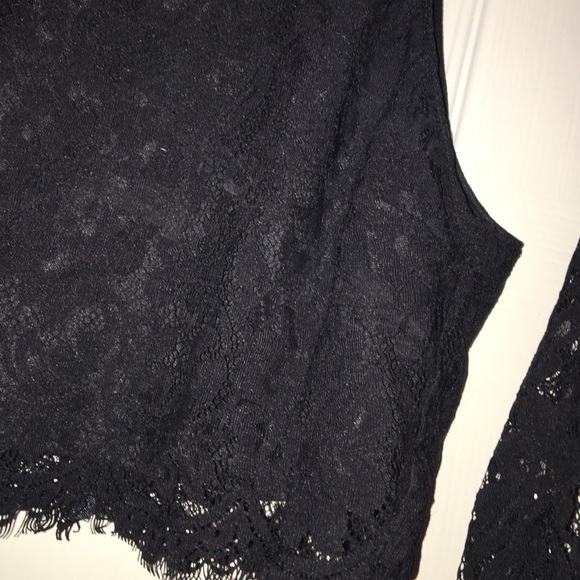 Show me your mumu black two piece - Picture 2 of 4