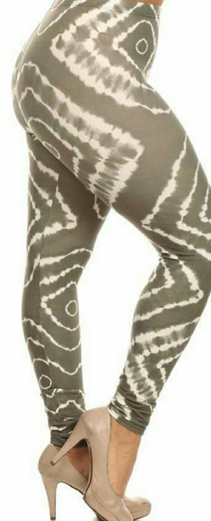 PLUS Size Butter Soft Leggings