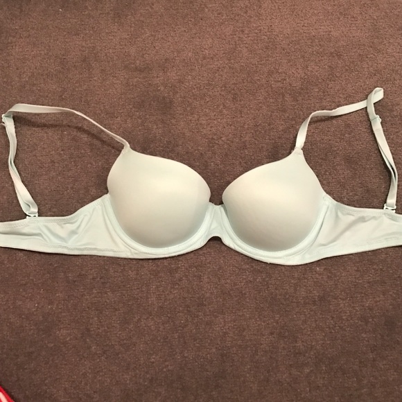 Victoria's Secret lightly lined mint bra 32b