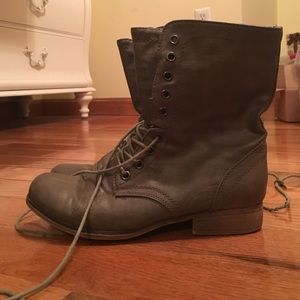 Madden girl combat boots