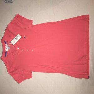 Vineyard Vines Collared shirt!