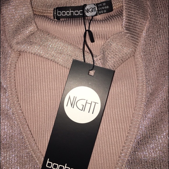 Boohoo Nina metallic high neck cut out bodysuit - Picture 2 of 2