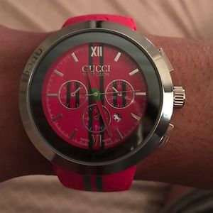 Gucci Watch - Red