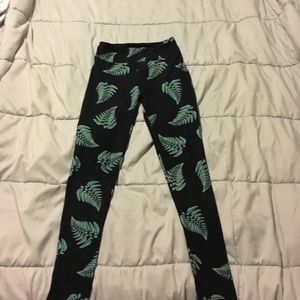 LulaRoe one size leggings