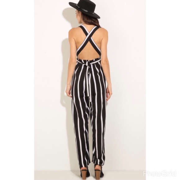 Katherine Jumpsuit ✨😍 - Picture 3 of 3