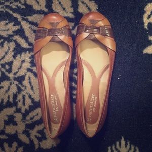 Retro brown flats