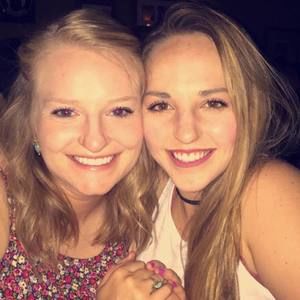 Meet your Posher, Whitney