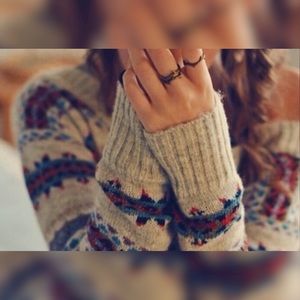 AE, Off the Shoulder Fuzzy Sweater 🍂❄️