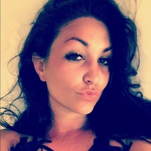 Meet your Posher, Shannon