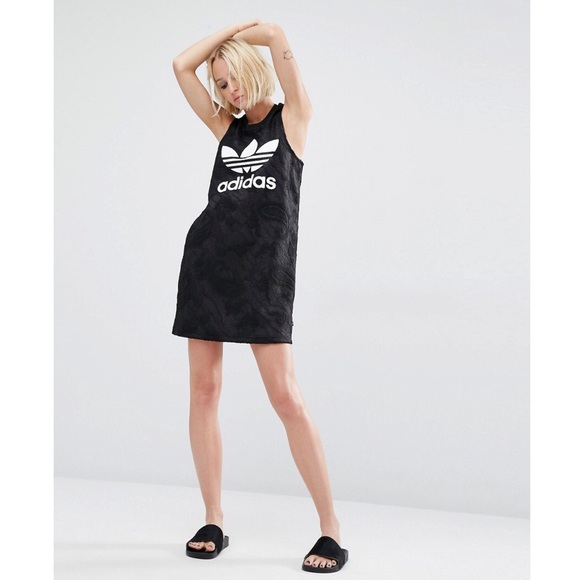 LAST ONE Adidas • Lace T Tank Dress - Picture 2 of 4