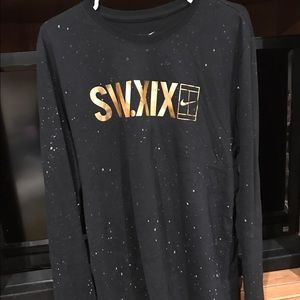 Nike long sleeve T-shirt
