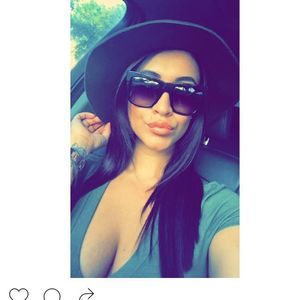 Meet your Posher, Lorena