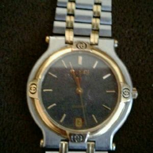 Womens Gucci  watch