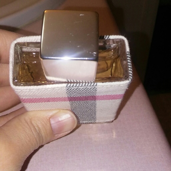 Burberry London perfume