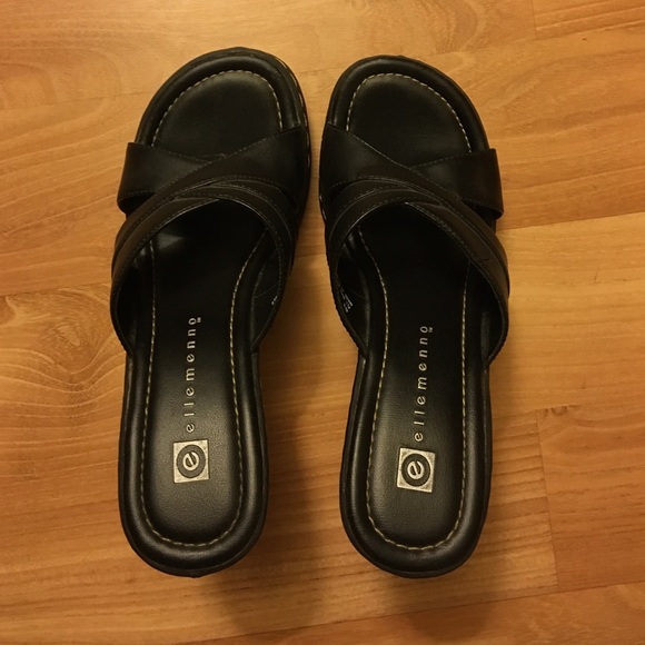 Ellemeno Black Heels