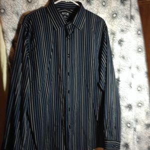 Apt.9 Button Down Dress Shirt