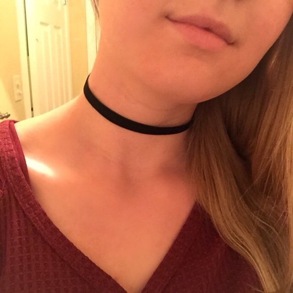 Black Velvet Choker