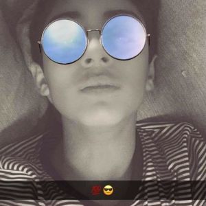 Meet your Posher, Tomas