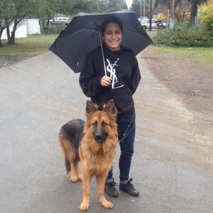 Meet your Posher, Rocio