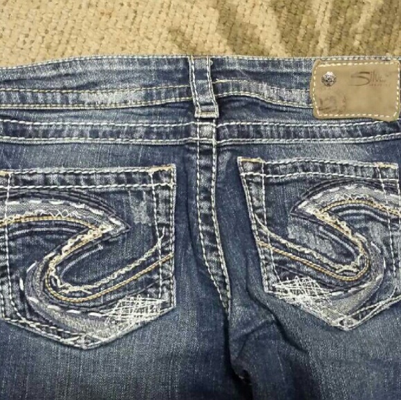 Silver Jeans - Picture 2 of 4