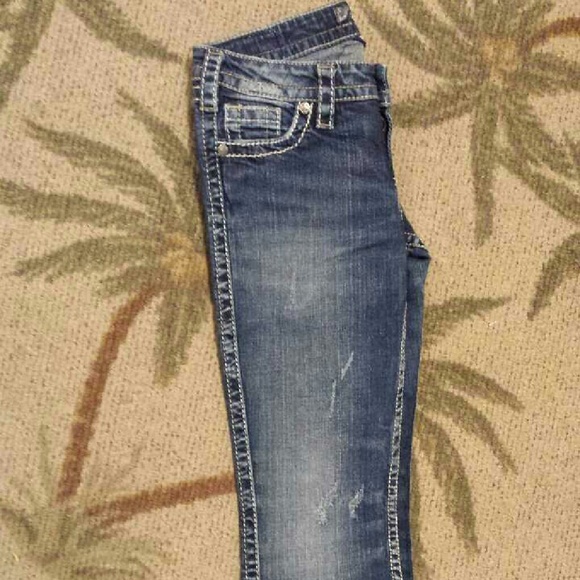 Silver Jeans - Picture 3 of 4