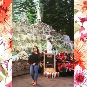 Meet your Posher, Adelene