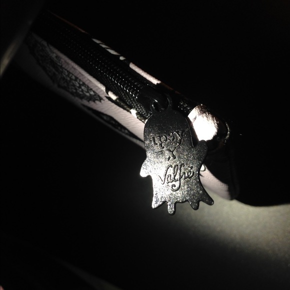 Ipsy Halloween Makeup Bag - Picture 4 of 4