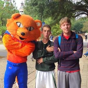 Meet your Posher, Evan