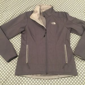 North face women's jacket. Insulated